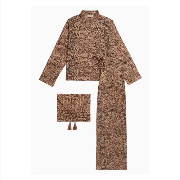 New! ULLA JOHNSON Ivy Cheetah Animal Print PJ Set - Picture 3 of 16